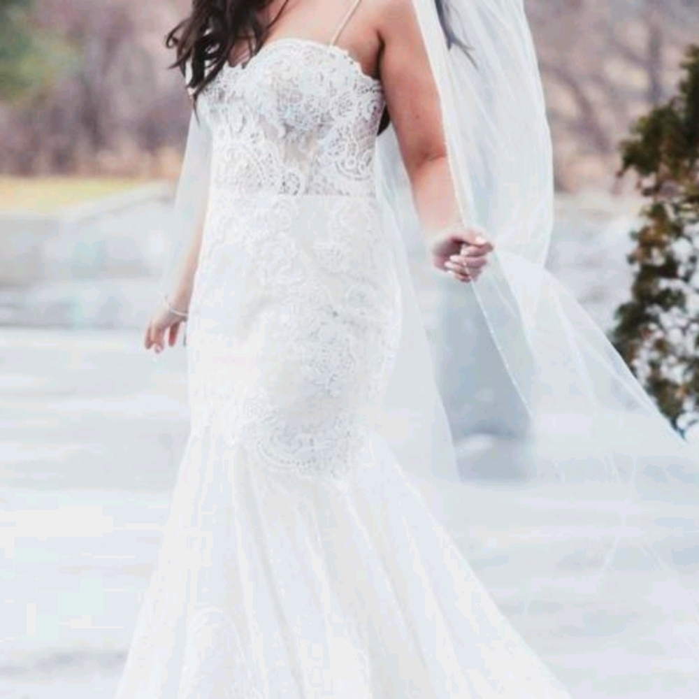 Mermaid style wedding dress